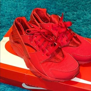 Red huaraches worn twice